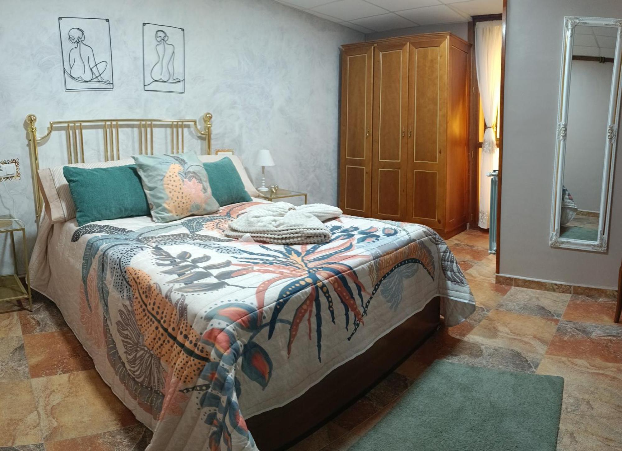 Mikaela Planta Baja-Con Patio Apartment El Burgo De Osma Room photo